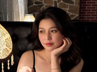 live webcam performer XiaoYuner